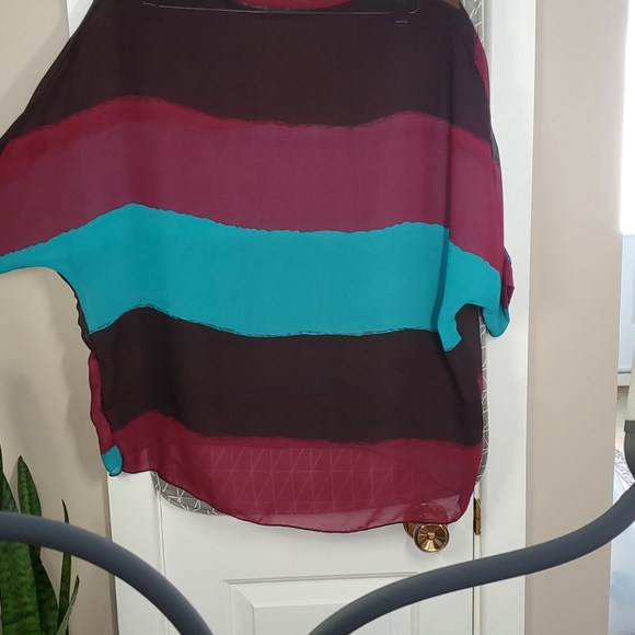 Jewel tone batwig top - Picture 4 of 5